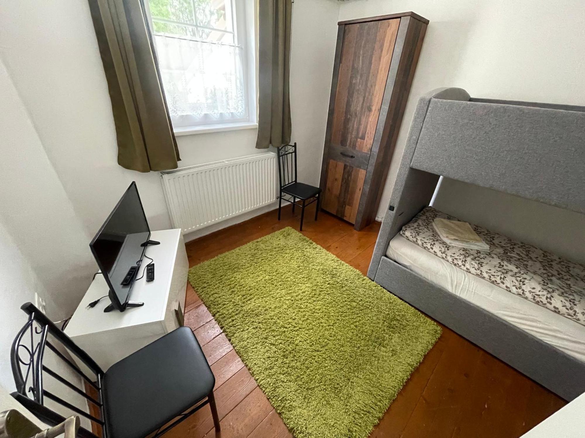 Hidlab Apartman Kimle Exteriör bild